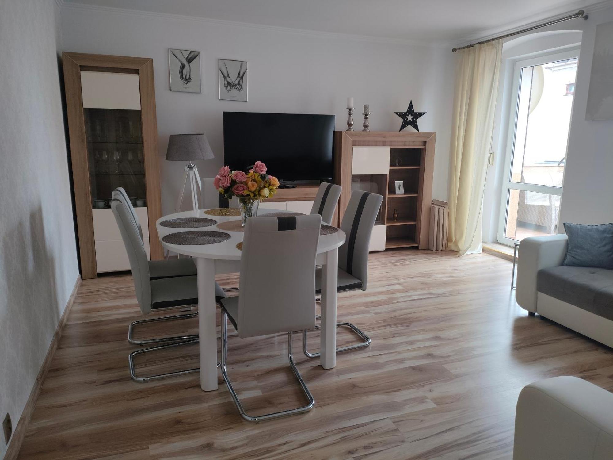 Sea&Wine Apartamenty Darlowko Buitenkant foto